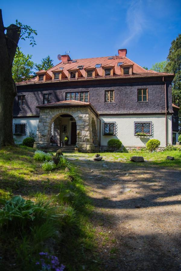 Bed and Breakfast Dworek Saraswati Świeradów-Zdrój Exterior foto