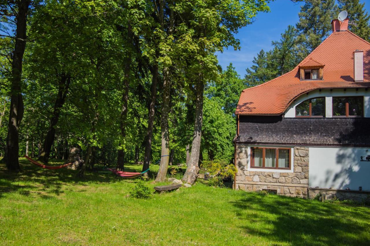 Bed and Breakfast Dworek Saraswati Świeradów-Zdrój Exterior foto